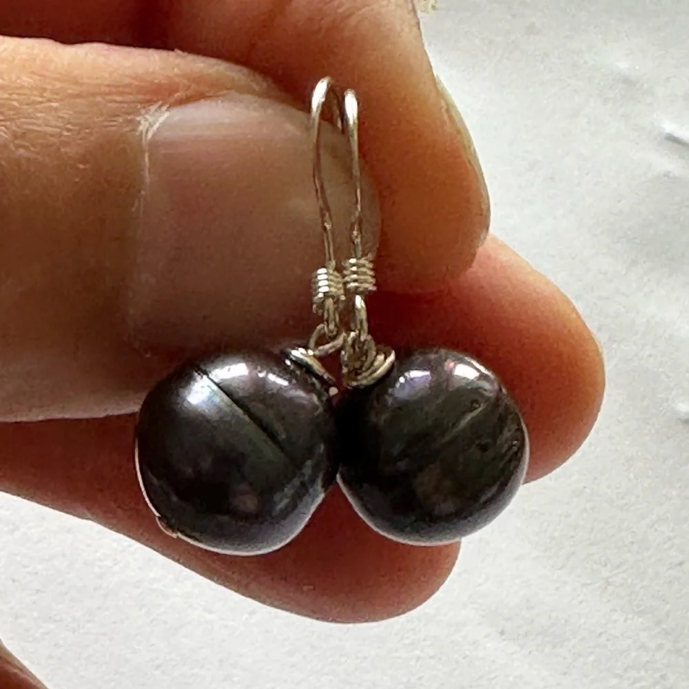10.2mm Black Cultured Pearl Earrings - 925 Sterling Silver - Picture 8 of 8